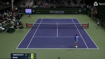 Puntazo con sabor español: la bola que salva Munar es un escándalo