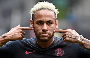 Neymar: the culé puppet show and the white bluff