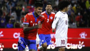 1x1 de la Roja: Pulgar y Alexis levantan al equipo de Lasarte