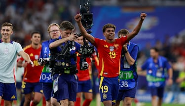 Lamine Yamal celebra el pase a la final de la Eurocopa.