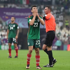 Hirving Lozano perdió el 30% de su valor en 2022