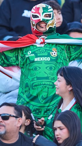 Fans o Aficion during FIFA U-20 Mens World Cup Chile 2025 match between Chile and Mexico (Mexican National Team) as part Round of 16 at Elias Figueroa Brander Stadium, on October 07, 2025 in Valparaiso, Chile.