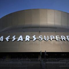 New Orleans Saints’ Superdome stadium catches fire
