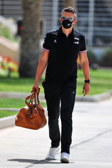 "Alonso no se ha vuelto un piloto lento de un día para otro"