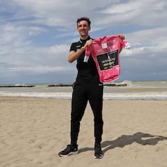 Yates: "Necesitaré dos minutos en la crono con Dumoulin"