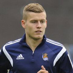 Finnbogason ficha por el Augsburgo por cuatro millones