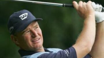 Ángel Cabrera y Ernie Els superan con facilidad sus duelos inaugurales'