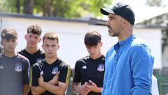 Claudio Bravo da un giro y podría tomar una decisión inesperada