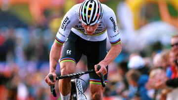 Van der Poel suma 33 triunfos en barro: "Algún día perderé"