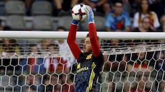 De Gea spares a thought for Casillas: "It's a bit strange without him"