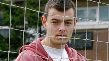 <b>RAÚL DEBUTARÁ EN CASA. </b>El meta sportinguista se estrenará en Primera precisamente ante sus paisanos en el peor momento para estos.