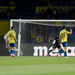 Las Palmas no remonta