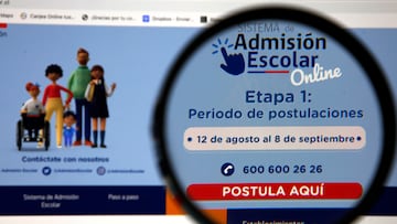 Santiago, 12 agosto 2021
El Sistema de Admisión Escolar es una plataforma donde se podrá postular a los estudiantes a todos los establecimientos que reciben financiamiento del Estado, públicos o particulares subvencionados.
Marcelo Hernandez/Aton Chile