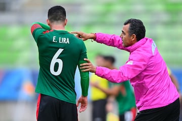   Erik Lira and Ricardo Cadena head coach of Mexico  during the game Uruguay vs  Mexico, corresponding to group A of Mens Soccer at the XIX Pan American Games Santiago de Chile 2023, at Elias Figueroa Stadium, on October 29, 2023. 

<br><br>

Erik Lira y Ricardo Cadena Director Tecnico de Mexico durante el partido Uruguay vs Mexico, correspondiente al grupo A del Futbol Masculino en los XIX Juegos Panamericanos Santiago de Chile 2023, en el Estadio Elias Figueroa, el 29 de Octubre de 2023.