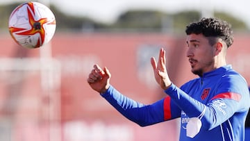 Gim&eacute;nez, en un entrenamiento reciente del Atl&eacute;tico