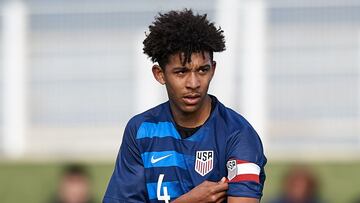 SkySports confirmó que el joven defensor de Estados Unidos ya no se presentó al entrenamiento en Múnich y se despidió de compañeros. Va por minutos al Hoffenheim.