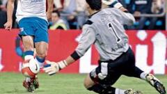 D'Alessandro pasaporta a un Sevilla sin puntería