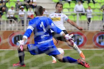 Gonzalo Fierro y Esteban Paredes anotan el 2-0 sobre Unión La Calera.