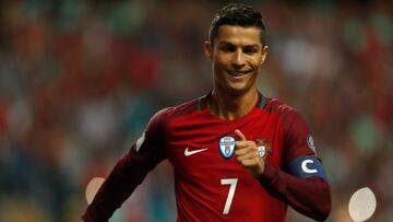 Cristiano Ronaldo con la selecci&oacute;n portuguesa.