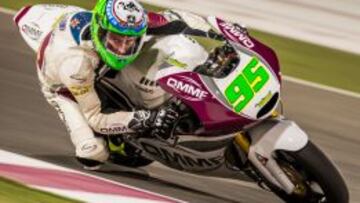 West con su Moto2 del equipo qatar&iacute;. 