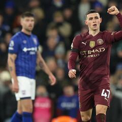 Phil Foden renace con el City y llega al centenar de goles