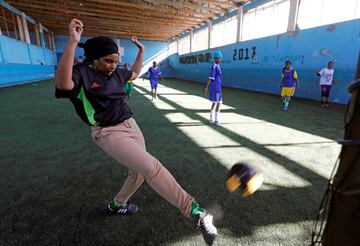 'Golden Girls' el primer club de fútbol femenino de Somalia