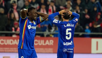 Un partido de sanción para Djené