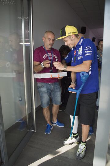 Valentino Rossi se vuelve a subir a la moto en Aragón