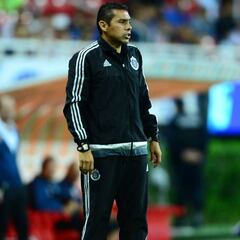 Ramón Morales sale de Chivas