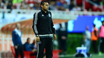 Ramón Morales sale de Chivas