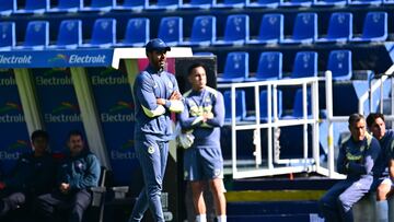 during the game between America and Canarios as part of the Friendly match at Ciudad de los Deportes Stadium on January 04, 2025 in Mexico City, Mexico.