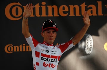 Caleb Ewan se impuso en el ajustado esprint de Toulouse.