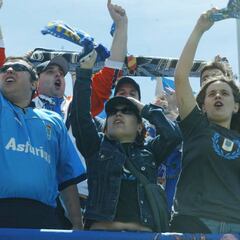 El derbi más recordado por los azulones: Un 0-6 en El Molinón