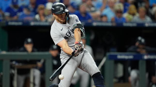 Giancarlo Stanton enciende la ofensiva de Yankees y avanzan a la Serie de Campeonato ALCS tras superar a los Royals