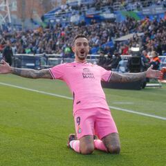 La racha de Joselu y el Espanyol pasa examen esta noche en Almería