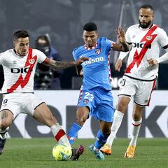 Reinildo se salta la mili