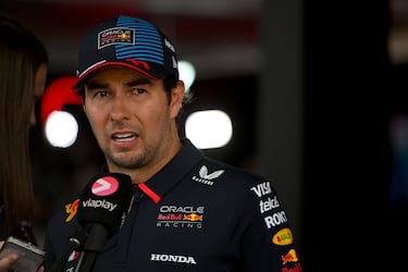Detractor de Checo Pérez se echa para atrás