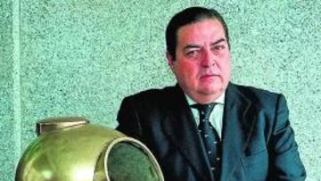 <b>AMANTE DEL MAR. </b>Boluda.