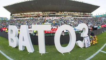 Homenajearon a Osvaldo Batocletti en el León-América