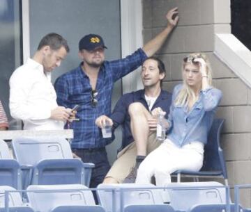 Leonardo DiCaprio, Kelly Rohrbach y Adrien Brody.