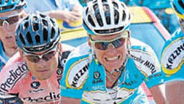 <b>SUFRIDOR. </b>Vinokourov luchó mermado para no perder más tiempo.