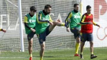 Adrián en un entrenamiento del Villarreal.