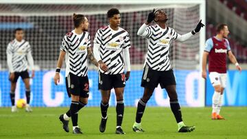 Pogba da gracias después de marcarle al West Ham.