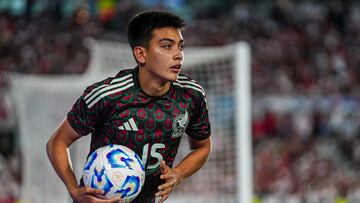 Gilberto Mora of Mexico during the international friendly football match between River Plate and Mexico (Mexican National team) at Monumental Stadium on January 21, 2025, in Buenos Aires, Argentina.