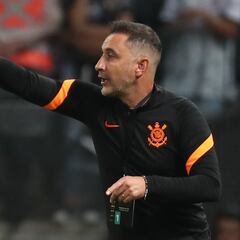 Falsa alarma en Corinthians: con todo ante Boca