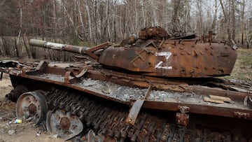 A destroyed Russian tank remains on the side of the road near the frontline town of Kreminna, amid Russia's attack on Ukraine, in Luhansk region, Ukraine March 24, 2023. REUTERS/Violeta Santos Moura