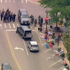 Tiroteo en desfile del 4 de julio deja 5 muertos y múltiples heridos en Highland Park, Chicago