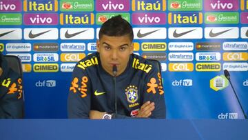 Casemiro no bromea: ¿Partir a Douglas Costa o el Mundial?