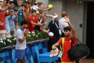 El español derrota a Roman Safiullin (66º) por 6-4 y 6-2 en 1h:29, uno de los 15 rusos que juegan como neutrales, 
y ya está a un paso de jugar por las medallas. Su siguiente rival, Tommy Paul (13º del mundo). 