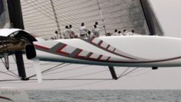 <b>TODO LISTO. </b>El catamarán del 'defender' de la Copa, el Alinghi.